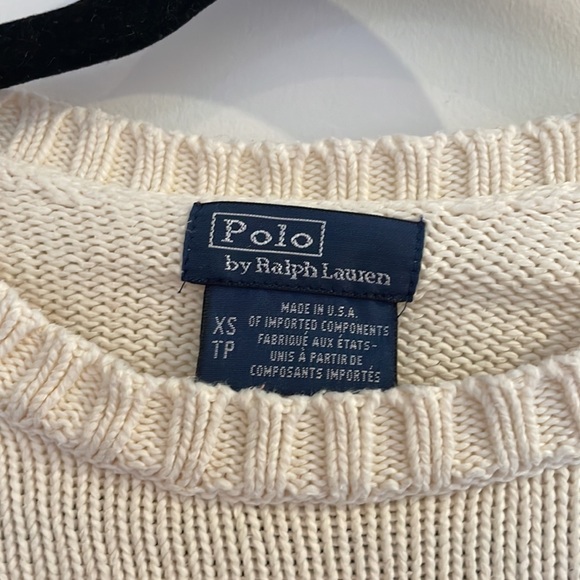 RL flag sweater in size XS!! beautiful and in great condition. Originally $400 - Picture 3 of 5